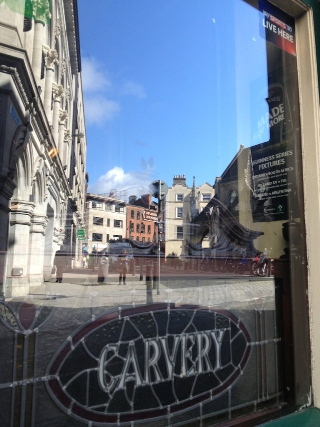 It's been absolutely beautiful in Dublin this past week. Long, sunny days... and I love them!