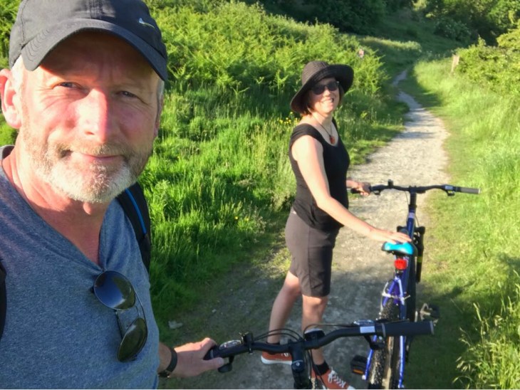 136e447b-f518-49a9-b669-5151548ebd11